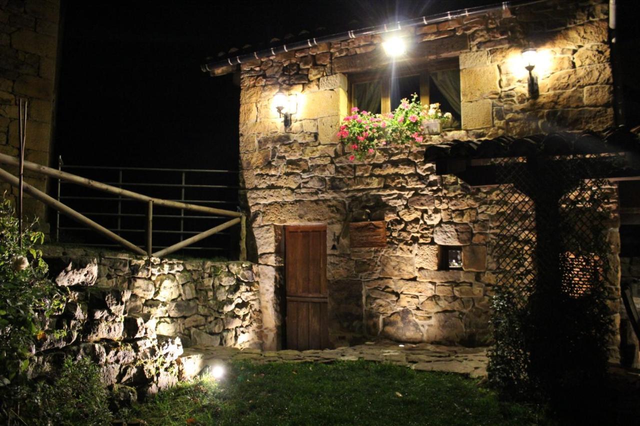 فيلا El Refugio De Luena San Miguel de Luena المظهر الخارجي الصورة